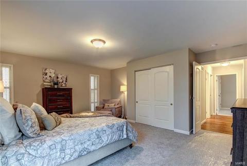 1018 Dutch Ml, Ballwin, MO 63011 photo 24