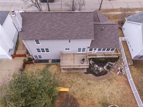 862 Ivy Trce, Ballwin, MO 63021 photo 2