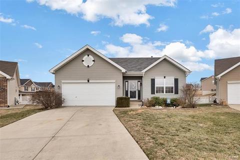 98 Tisbury Ct, O'fallon, MO 63366 photo 1