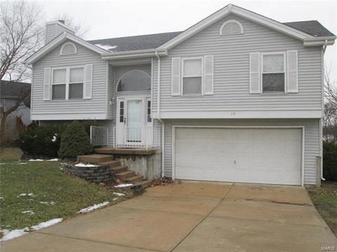 19 Redhead Ln, O'fallon, MO 63368 photo 2