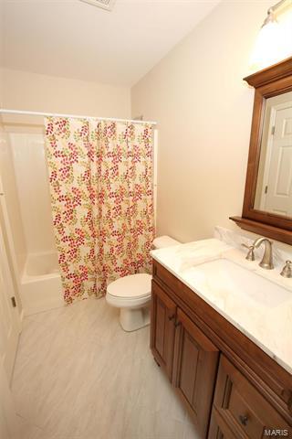19 Piepers Glen Ct, O'fallon, MO 63366 photo 8