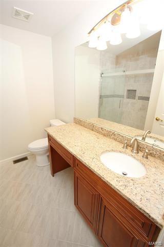 19 Piepers Glen Ct, O'fallon, MO 63366 photo 10