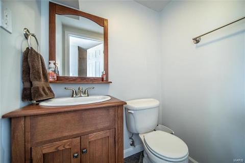 720 Levin Dr, O'fallon, MO 63366 photo 18