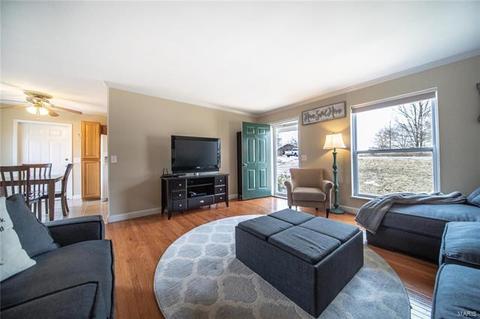 720 Levin Dr, O'fallon, MO 63366 photo 4