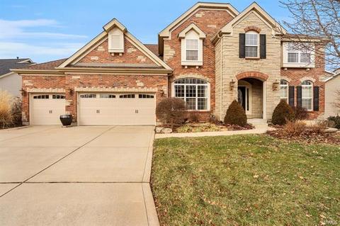 535 Roaring Fork Dr, Grover, MO 63040 photo 1