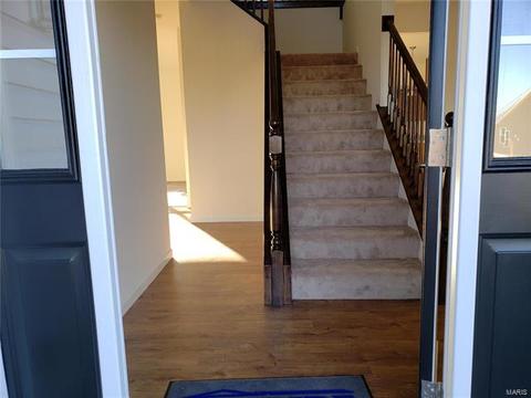 117 Brookview Way Dr, O'fallon, MO 63366 photo 2