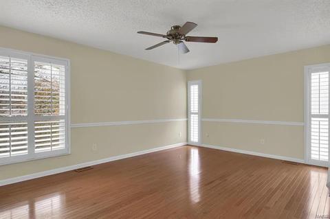 785 Berquist, Ballwin, MO 63011 photo 14