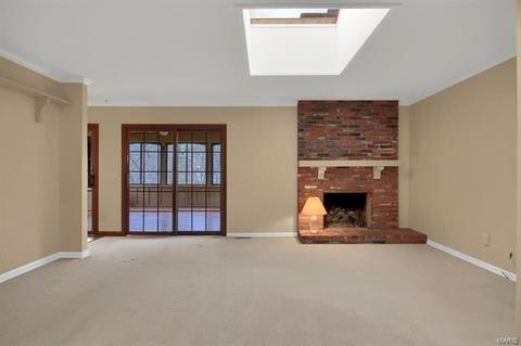 785 Berquist, Ballwin, MO 63011 photo 8