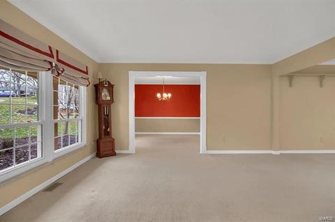 785 Berquist, Ballwin, MO 63011 photo 6