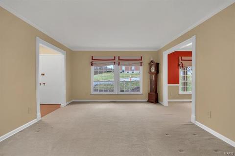 785 Berquist, Ballwin, MO 63011 photo 5