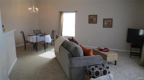 618 Homerun, O'fallon, MO 63366 photo 2