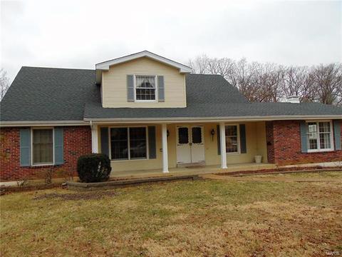 323 Wildforest Dr, Ballwin, MO 63011 photo 1