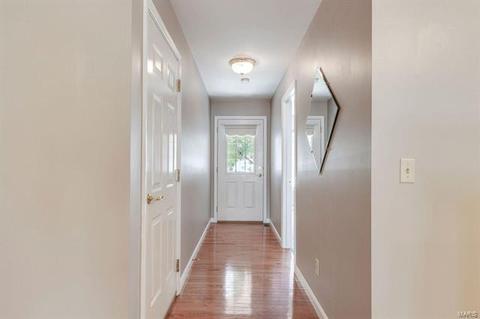 655 Hawk Run, O'fallon, MO 63368 photo 3