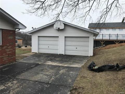 221 W 2nd St, O'fallon, MO 63366 photo 4