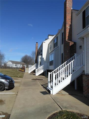 176 Pheasant Point Blvd, O'fallon, MO 63368 photo 3