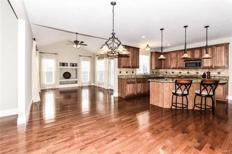 523 Roaring Fork Dr, Grover, MO 63040 photo 12