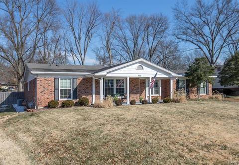 425 Tamarack Dr, Ballwin, MO 63011 photo 2