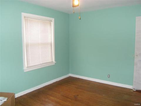 9530 Echo Ln, Saint Louis, MO 63114 photo 6