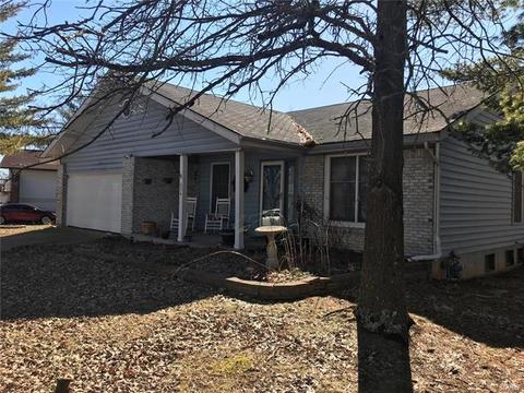 514 Red Bridge Ct, Ballwin, MO 63021 photo 3