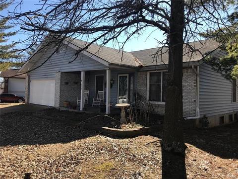 514 Red Bridge Ct, Ballwin, MO 63021 photo 2