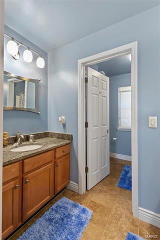 341 Carr Manor Ct, Ballwin, MO 63021 photo 32