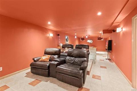 341 Carr Manor Ct, Ballwin, MO 63021 photo 26