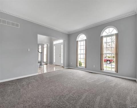 607 Crown Pointe Estates Ct, Wildwood, MO 63021 photo 6