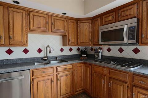308 Caballero, Manchester, MO 63021 photo 7