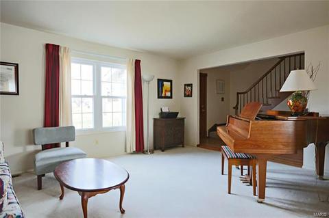 308 Caballero, Manchester, MO 63021 photo 9