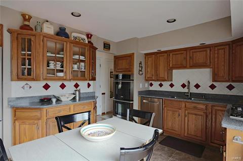 308 Caballero, Manchester, MO 63021 photo 6