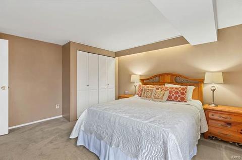 1205 Rivoli Dr, Manchester, MO 63011 photo 20