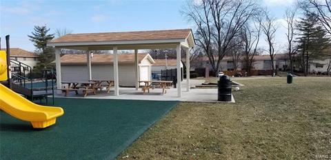 828 Lilybud Ct, Ballwin, MO 63011 photo 22