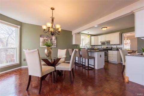 152 Brighthurst Dr, Chesterfield, MO 63005 photo 13