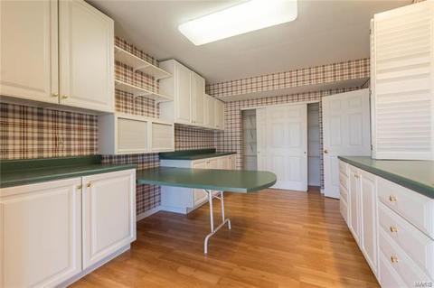 152 Brighthurst Dr, Chesterfield, MO 63005 photo 37