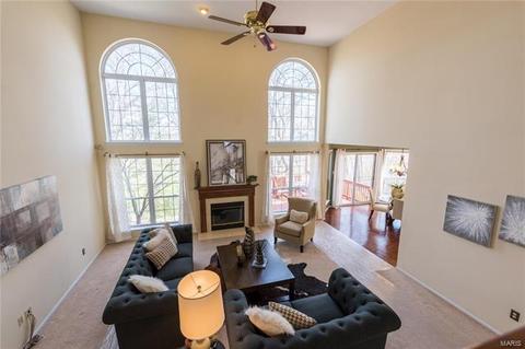 152 Brighthurst Dr, Chesterfield, MO 63005 photo 11