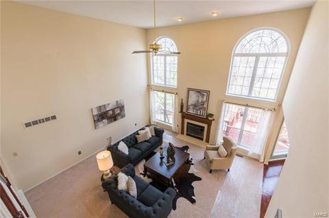 152 Brighthurst Dr, Chesterfield, MO 63005 photo 10