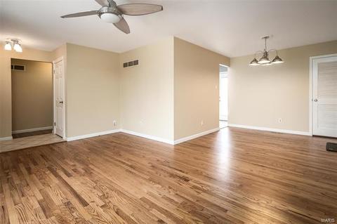 400 Palermo, Ballwin, MO 63021 photo 7