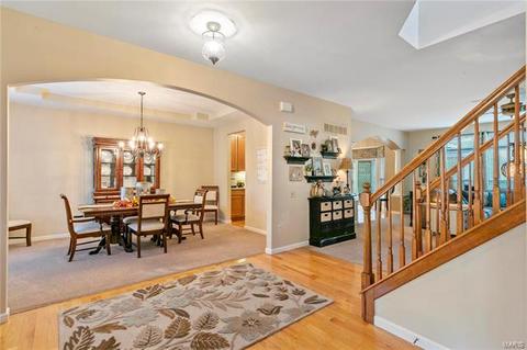 409 Saint Gemma Dr, O'fallon, MO 63366 photo 4