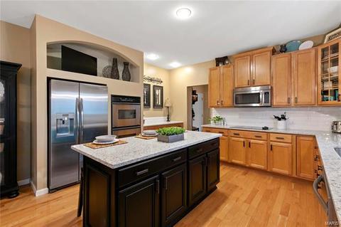 409 Saint Gemma Dr, O'fallon, MO 63366 photo 15