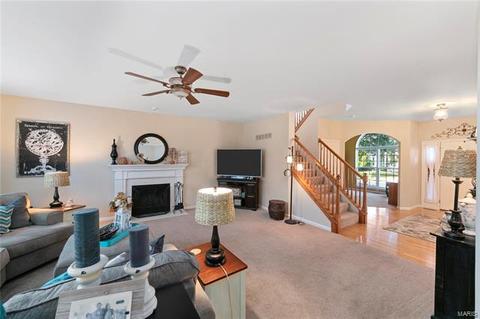 409 Saint Gemma Dr, O'fallon, MO 63366 photo 10