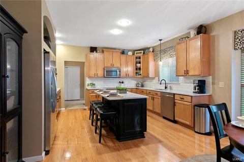 409 Saint Gemma Dr, O'fallon, MO 63366 photo 13