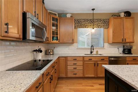 409 Saint Gemma Dr, O'fallon, MO 63366 photo 17