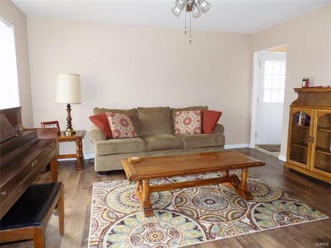 1213 Holgate Dr, Manchester, MO 63021 photo 2