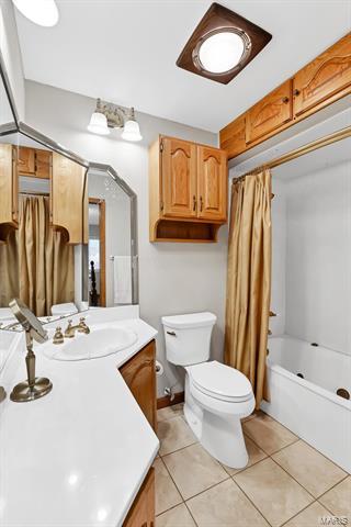 812 Wayfarer Dr, Manchester, MO 63021 photo 16