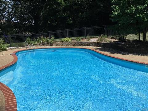 5529 Hennsley Cir, Weldon Spring, MO 63304 photo 3
