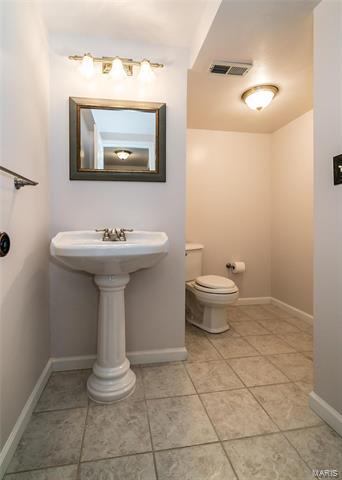 5529 Hennsley Cir, Weldon Spring, MO 63304 photo 49