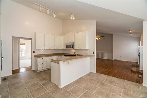 5529 Hennsley Cir, Weldon Spring, MO 63304 photo 24