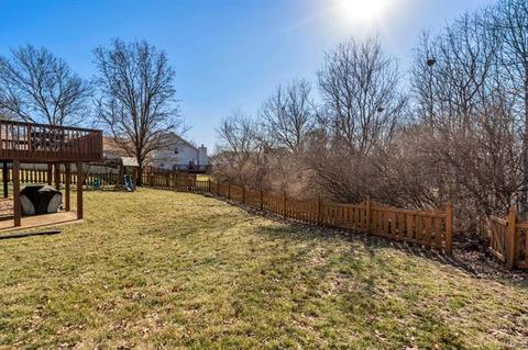 1415 Greenfield Crossing Ct, Ballwin, MO 63021 photo 39