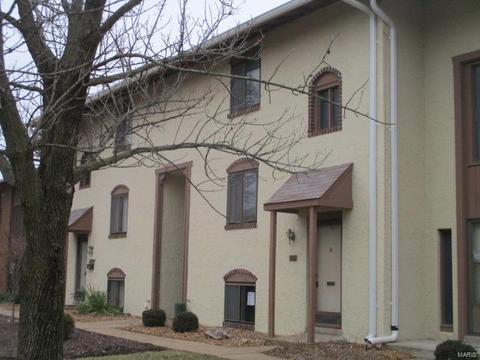 176 Carmel Woods, Ellisville, MO 63021 photo 3