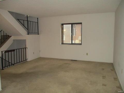 176 Carmel Woods, Ellisville, MO 63021 photo 7